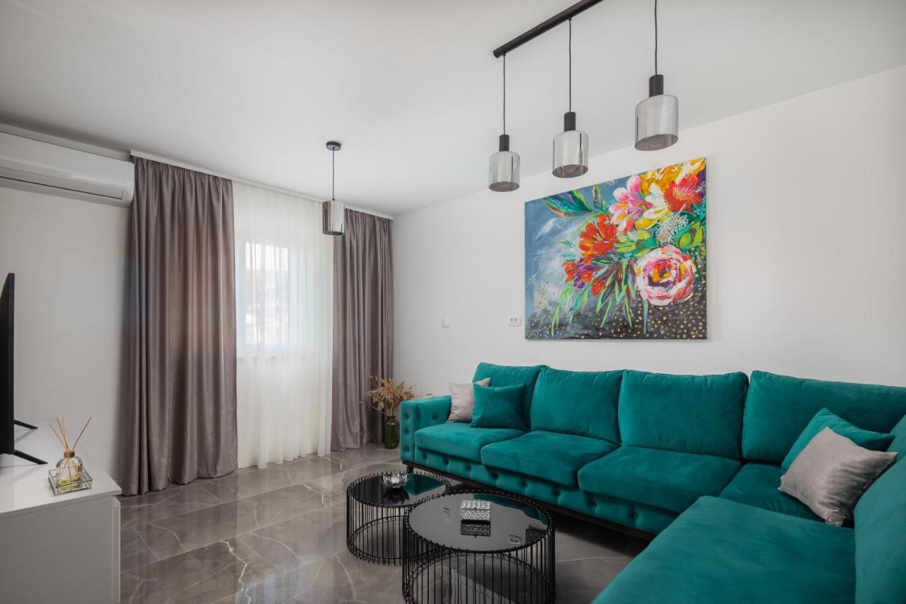 Apartments Villa Maracella 산책길 외부 사진