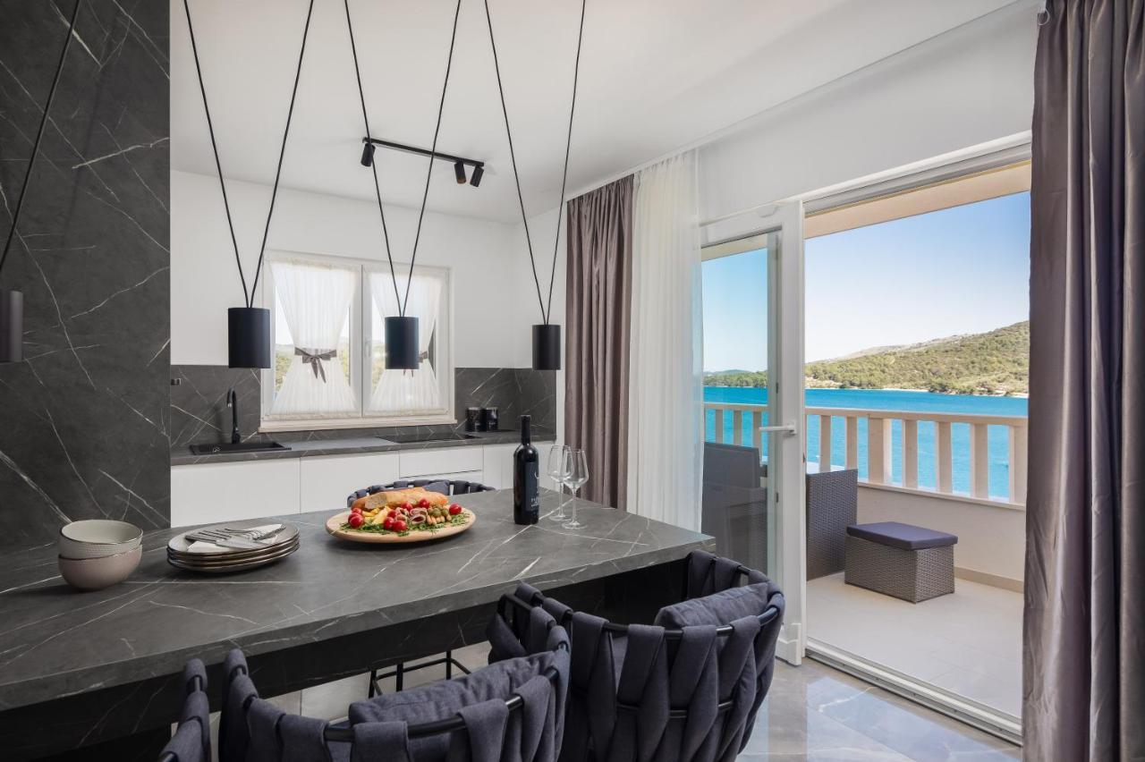 Apartments Villa Maracella 산책길 외부 사진