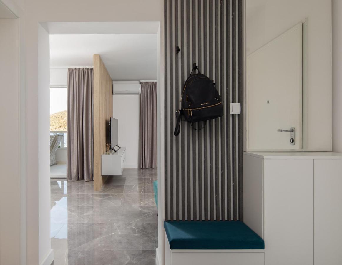 Apartments Villa Maracella 산책길 외부 사진