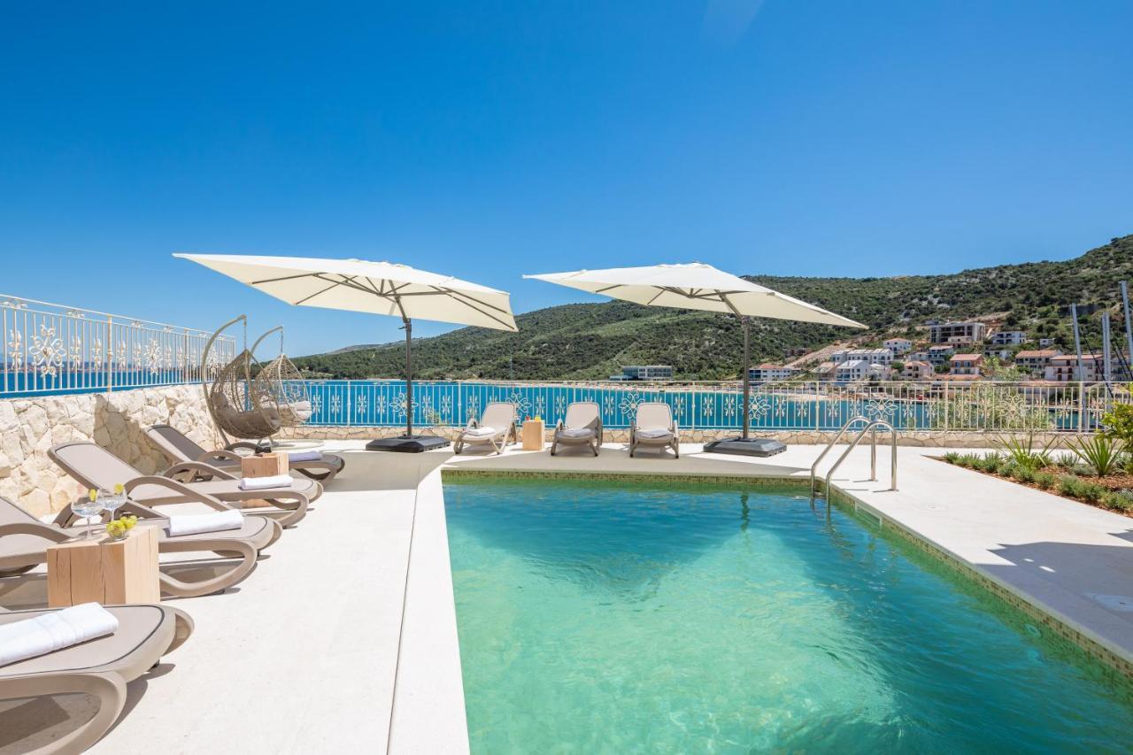Apartments Villa Maracella 산책길 외부 사진