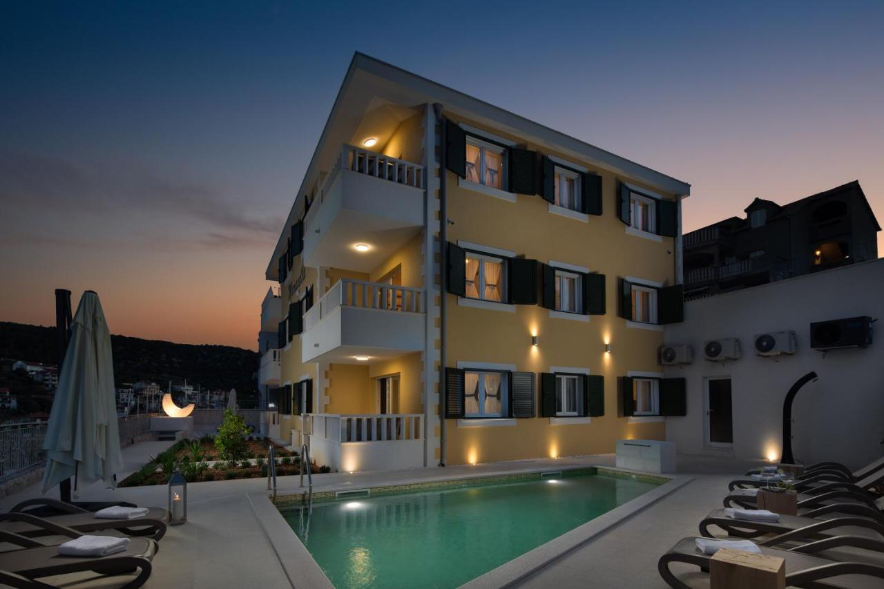 Apartments Villa Maracella 산책길 외부 사진