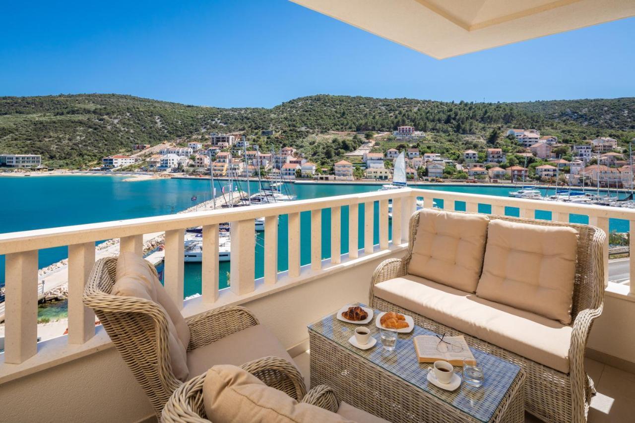 Apartments Villa Maracella 산책길 외부 사진
