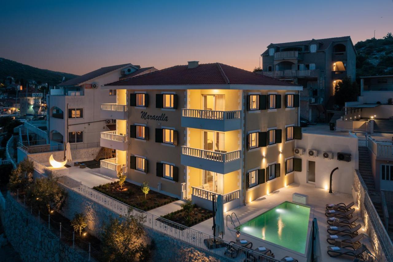 Apartments Villa Maracella 산책길 외부 사진