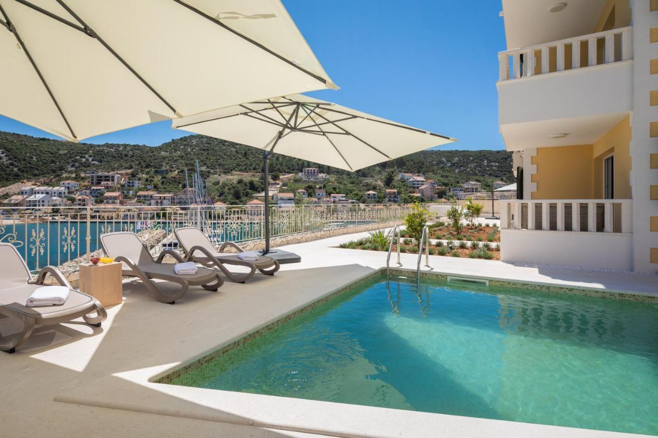 Apartments Villa Maracella 산책길 외부 사진