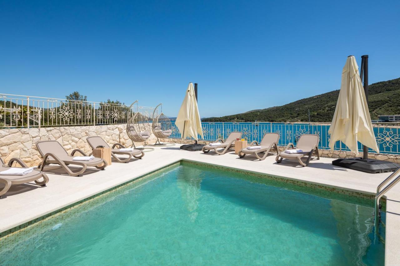 Apartments Villa Maracella 산책길 외부 사진