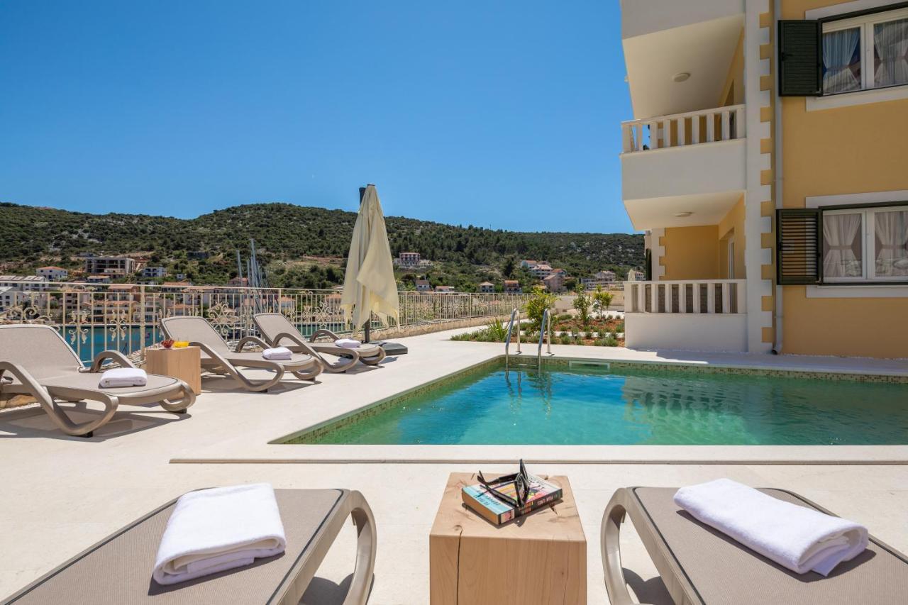 Apartments Villa Maracella 산책길 외부 사진