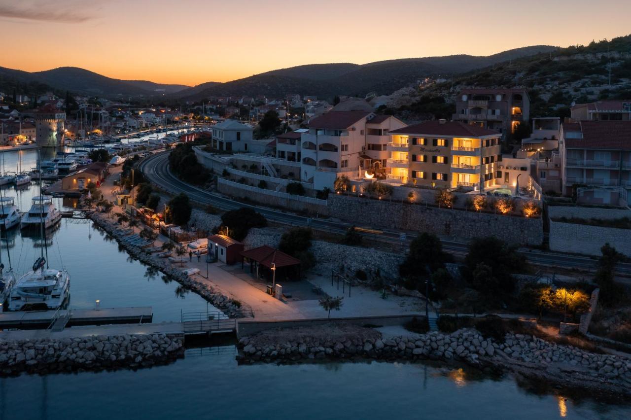 Apartments Villa Maracella 산책길 외부 사진